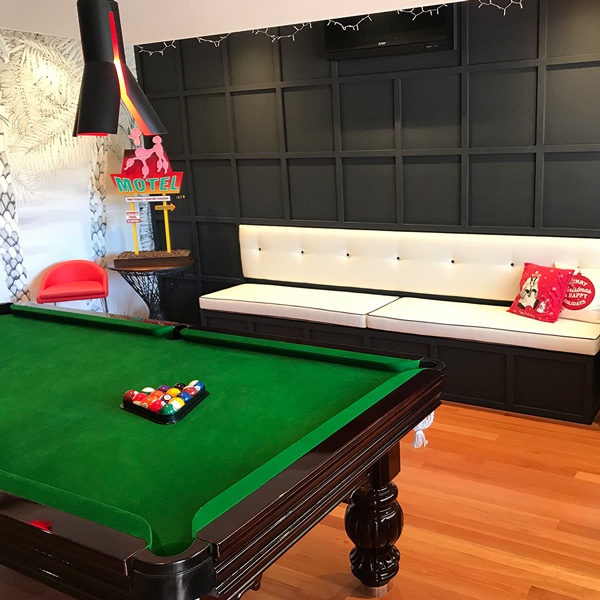 pool room